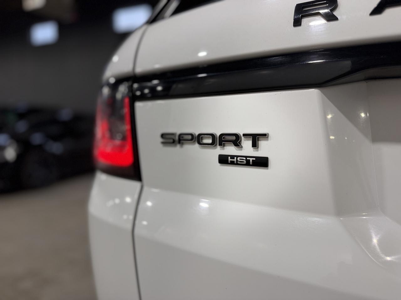 2020 Land Rover Range Rover Sport HST Photo