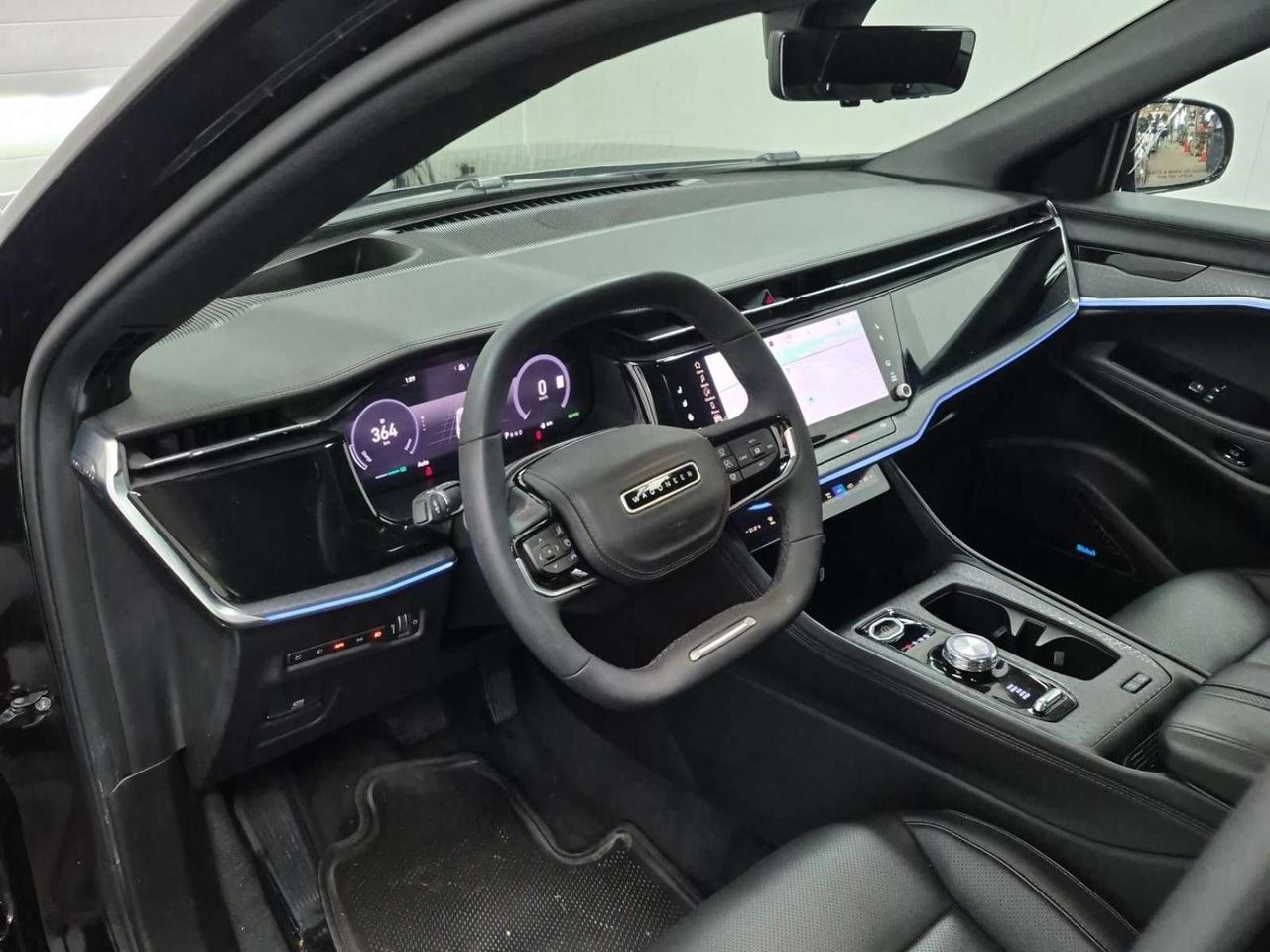 2025 Jeep Wagoneer S PANORAMIC SUNROOF   HEATED/VENTILATED SEATING   MCINTOSH AUDIO   HEAD-UP DISPLAY   360 CAMERA Photo