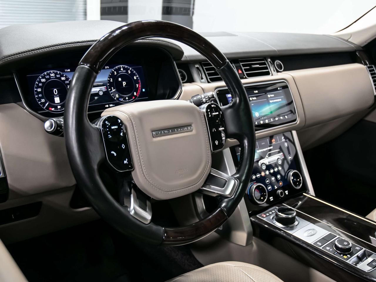 2019 Land Rover Range Rover V8 SUPERCHARGED SWB REAR DVD HEADS UP NAVI Photo