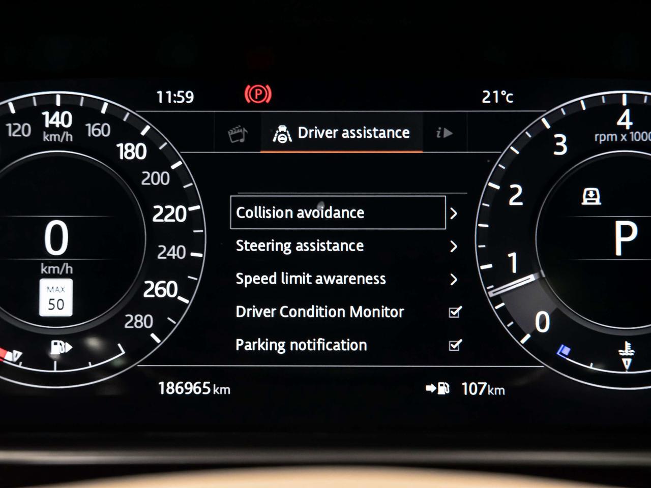 2019 Land Rover Range Rover V8 SUPERCHARGED SWB REAR DVD HEADS UP NAVI Photo