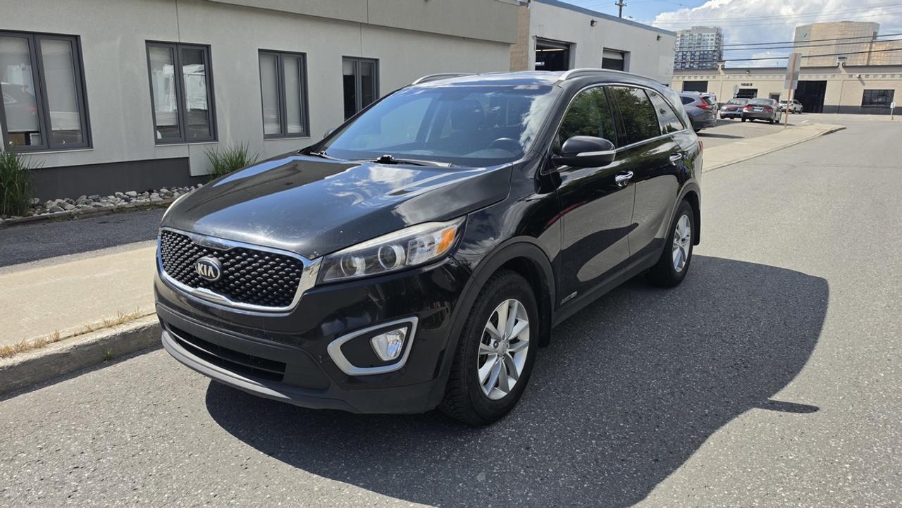 2017 Kia Sorento LX Photo0