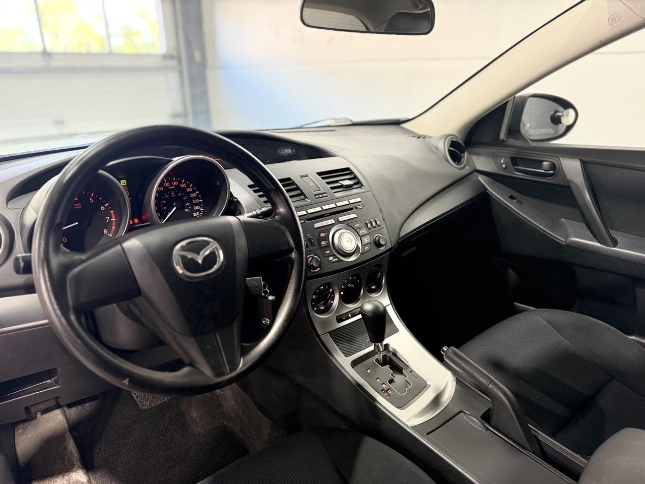 2010 Mazda MAZDA3 Sport Photo