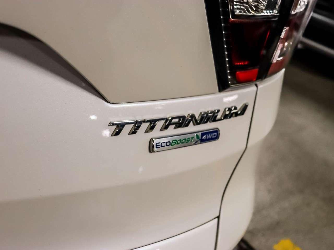 2018 Ford Escape Titanium 4WD Photo