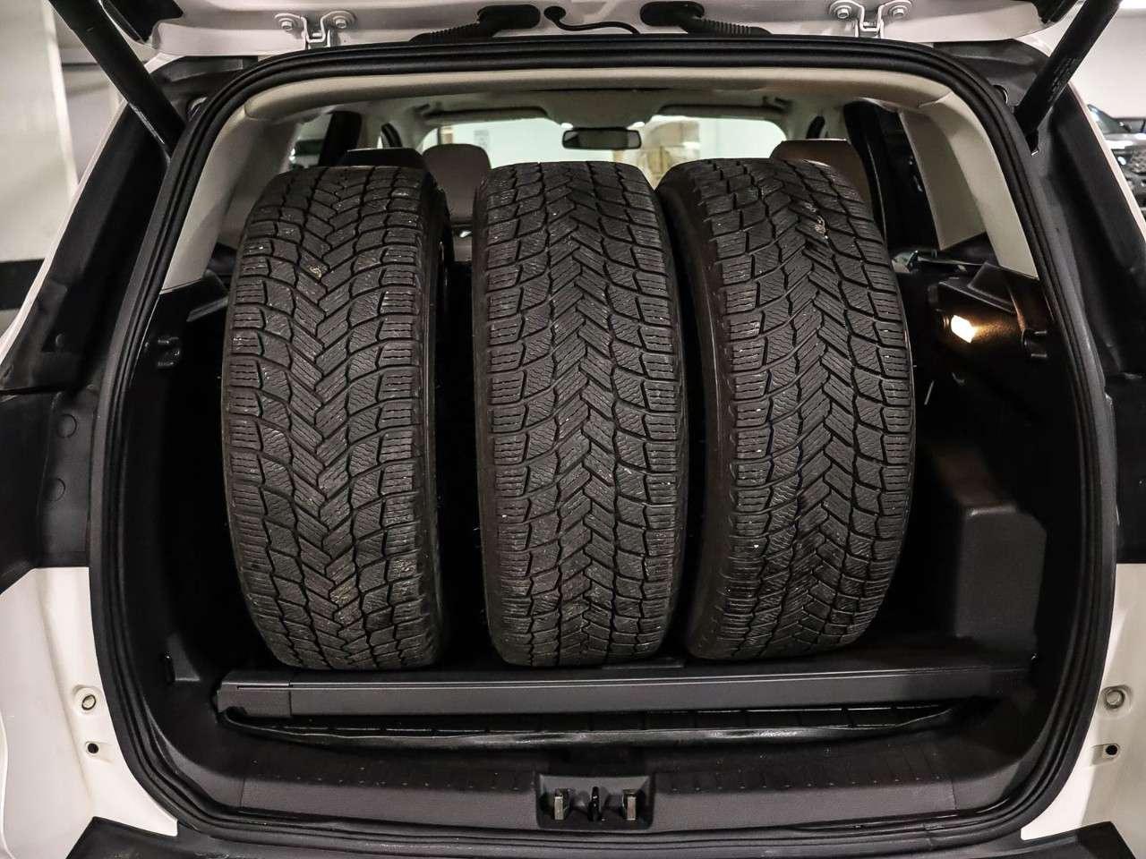 2018 Ford Escape Titanium 4WD Photo
