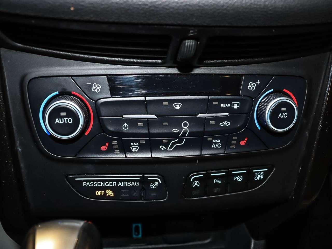 2018 Ford Escape Titanium 4WD Photo