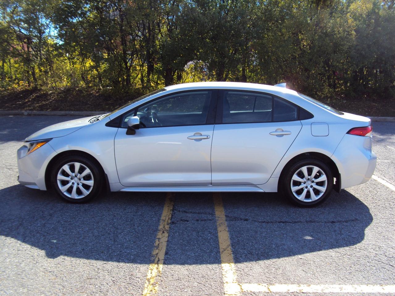 2024 Toyota Corolla LE Photo