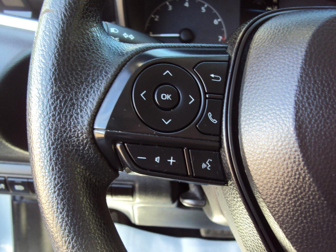2024 Toyota Corolla LE Photo