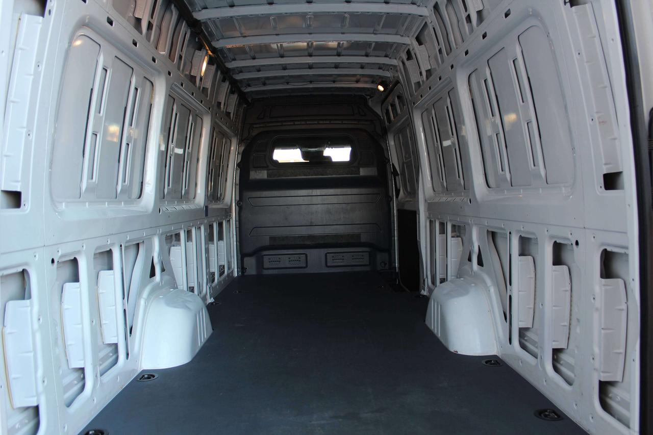 2024 Mercedes-Benz Sprinter 177" EXTRA EXTENDED - DIESEL - 3 SEATER Photo