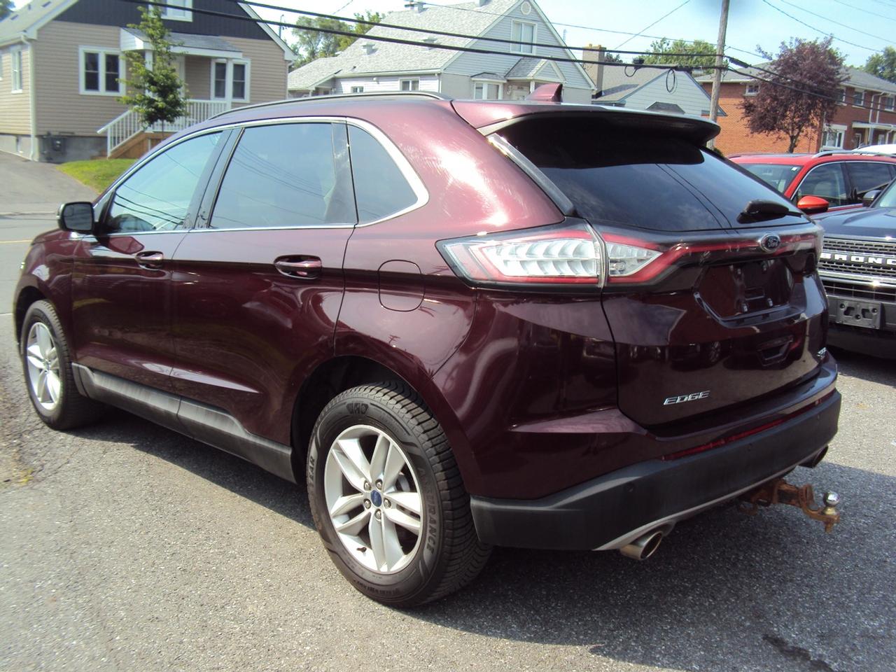 2017 Ford Edge SEL Photo