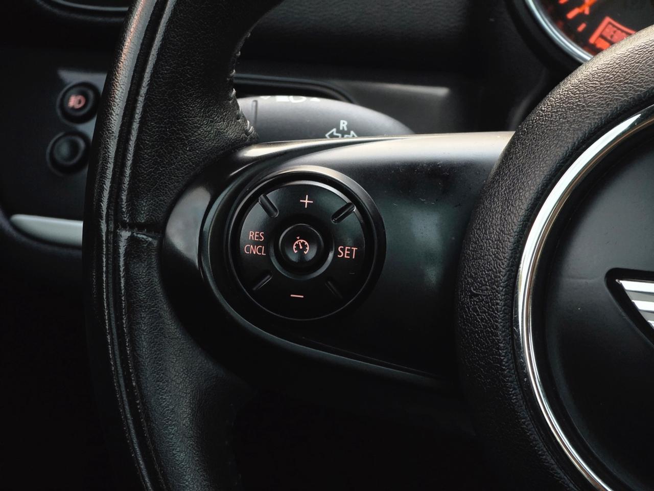 2017 MINI Countryman Cooper S Photo