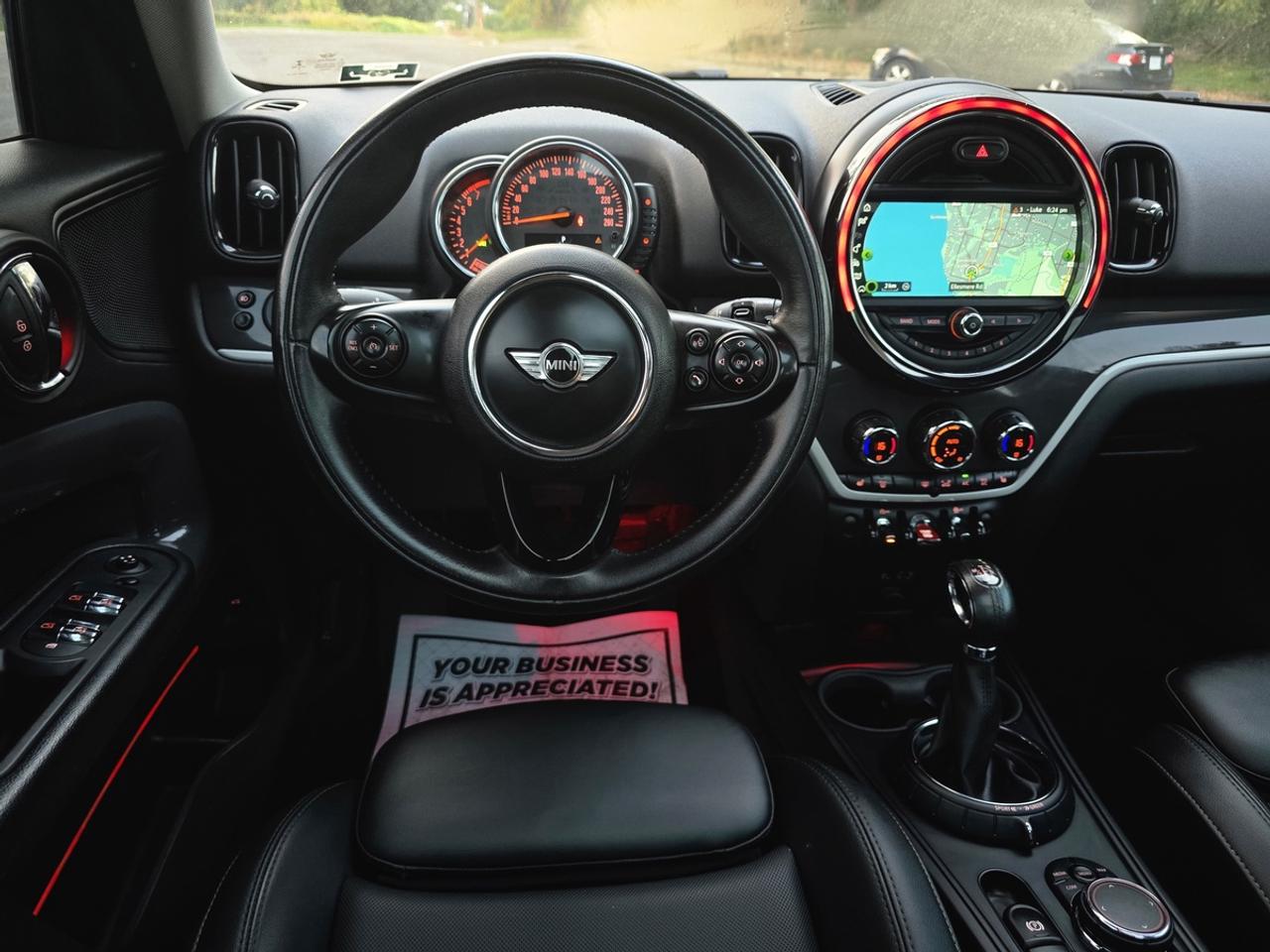 2017 MINI Countryman Cooper S Photo