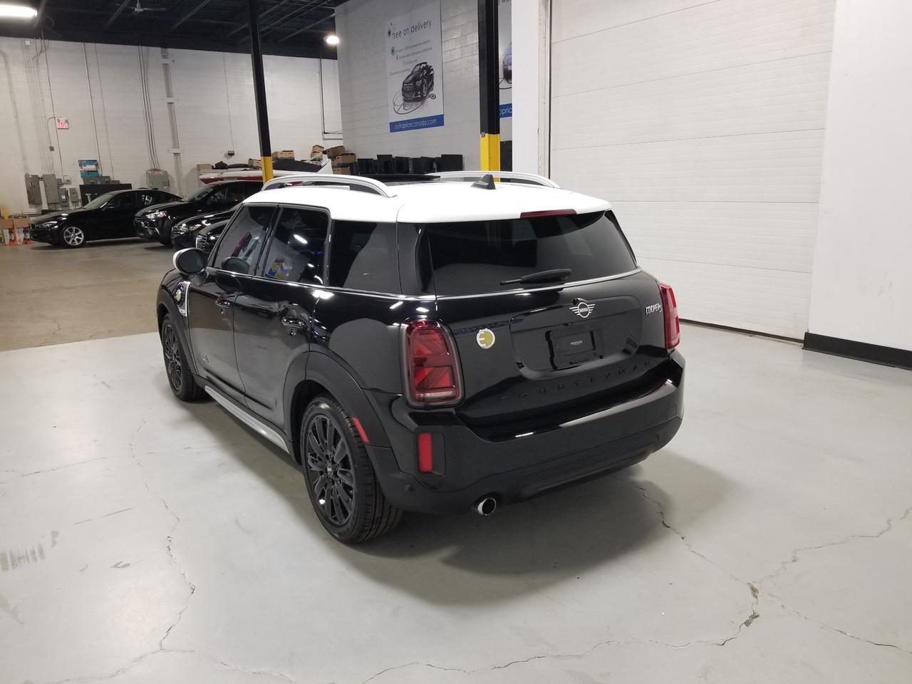 2021 MINI SE Countryman Cooper 4dr All-Wheel Drive ALL4 Sport Utility Photo