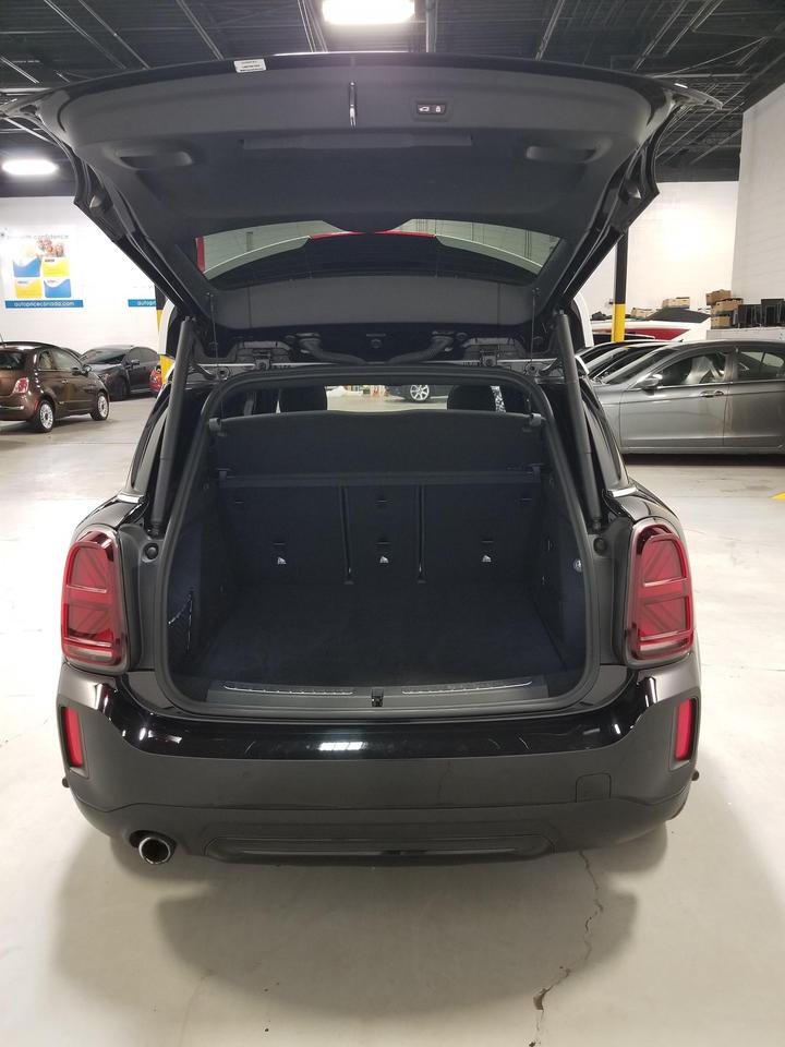 2021 MINI SE Countryman Cooper 4dr All-Wheel Drive ALL4 Sport Utility Photo