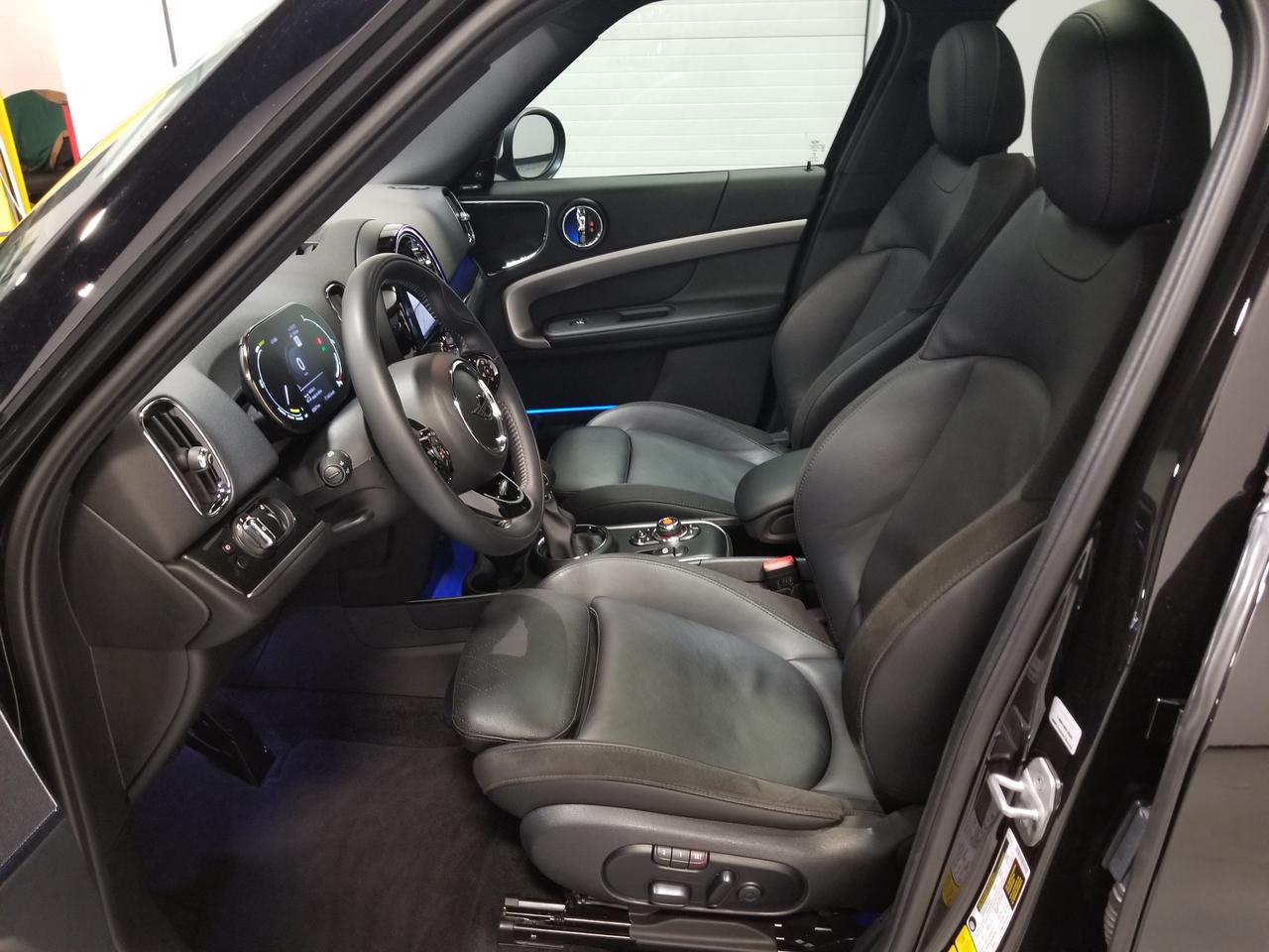2021 MINI SE Countryman Cooper 4dr All-Wheel Drive ALL4 Sport Utility Photo