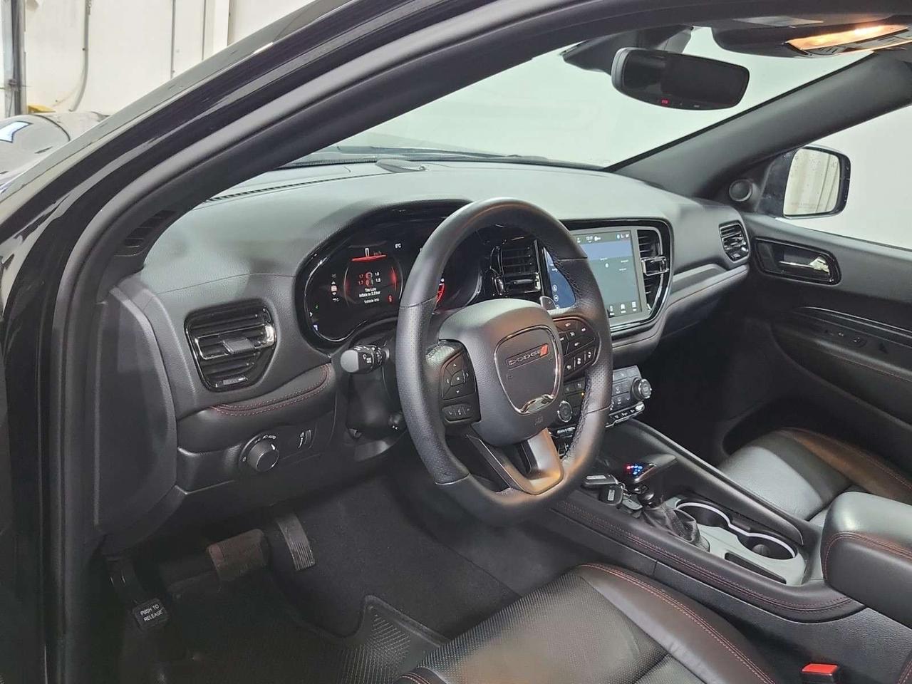 2026 Dodge Durango GT HEMI V8   TOW 'N GO   BLACKTOP   SUNROOF   HEATED/VENTILATED LEATHER   TRAILER BRAKE Photo