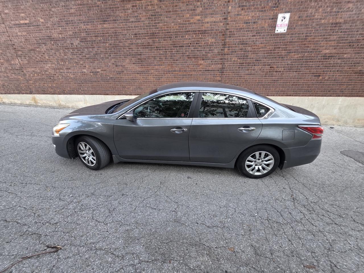 2015 Nissan Altima 2.5 S Photo