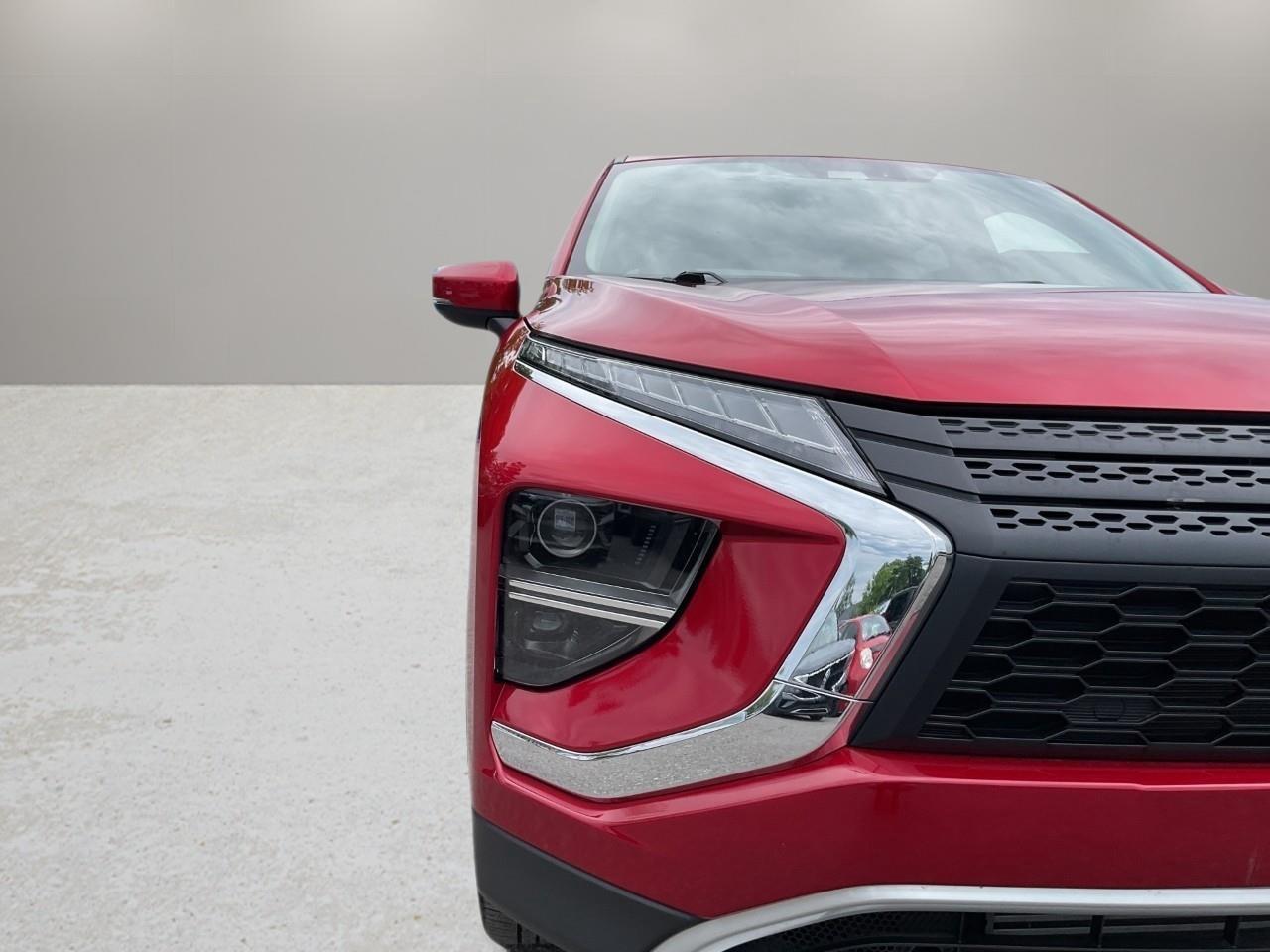 2023 Mitsubishi Eclipse Cross  Photo