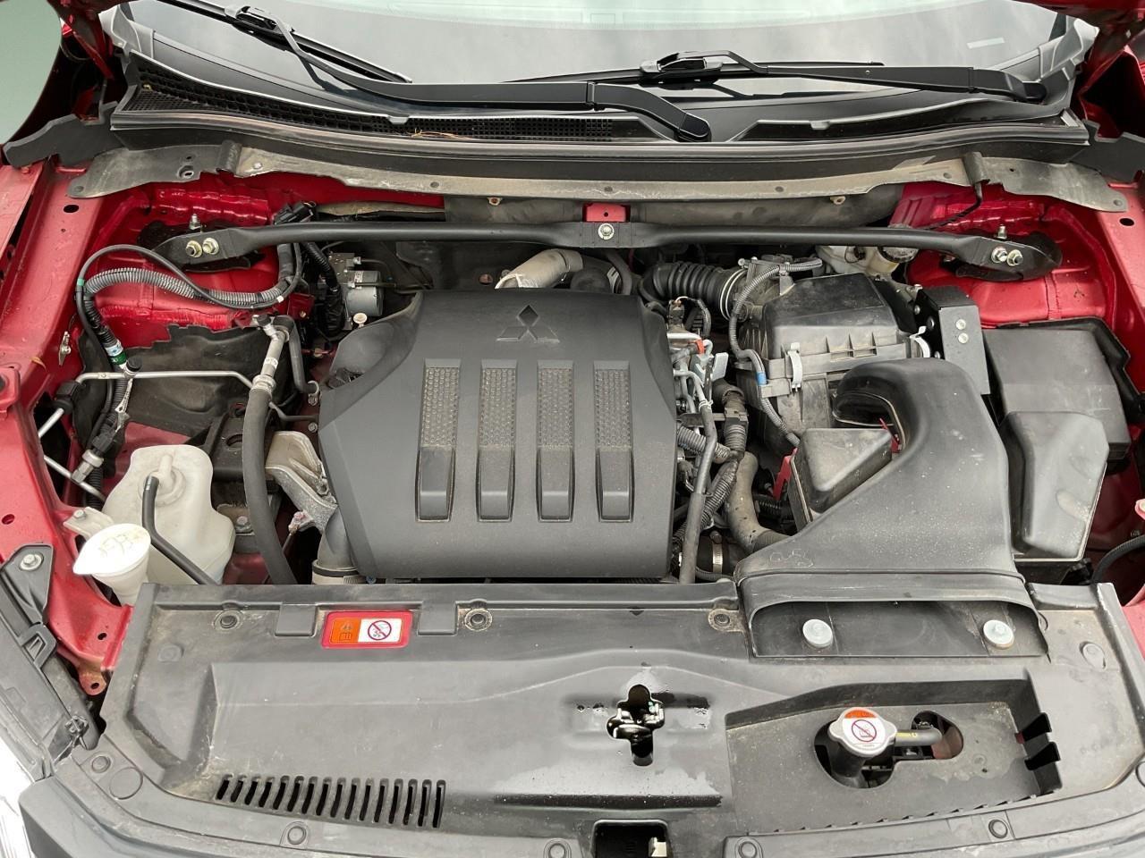 2023 Mitsubishi Eclipse Cross  Photo