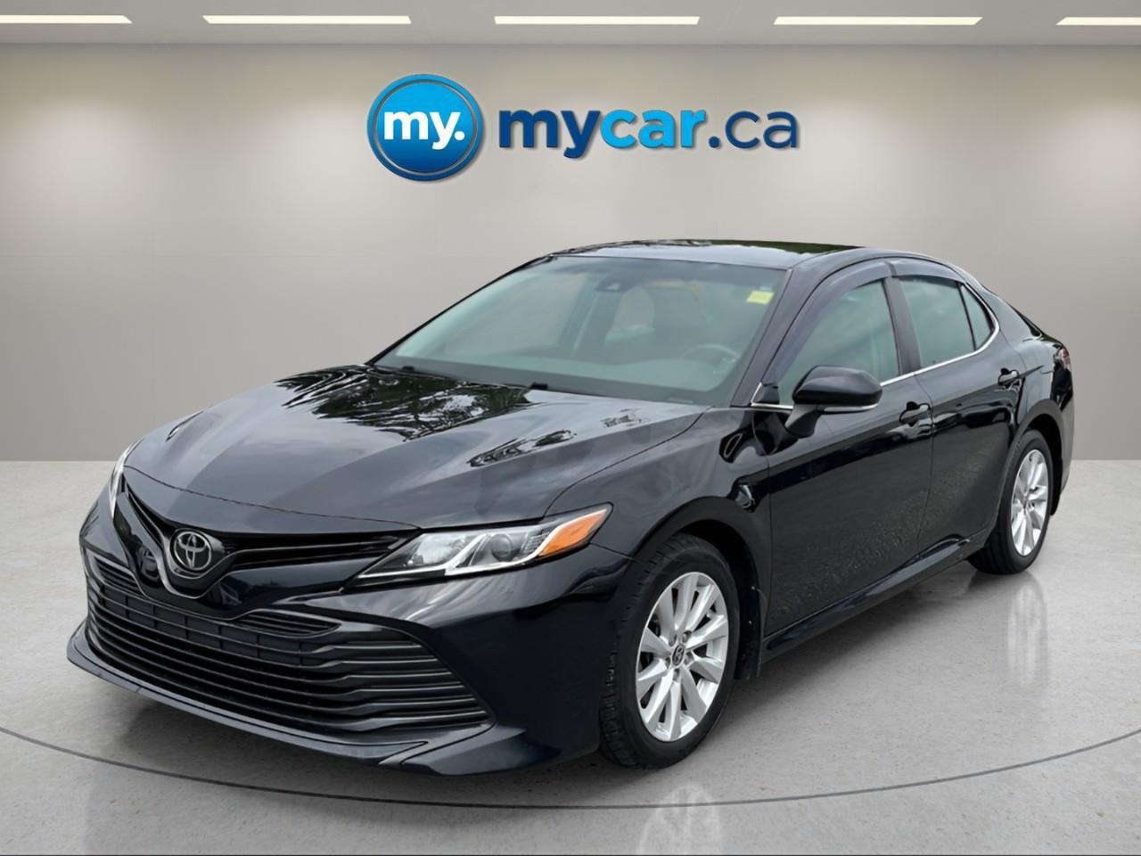 2020 Toyota Camry LE 4dr All-Wheel Drive Sedan Photo0