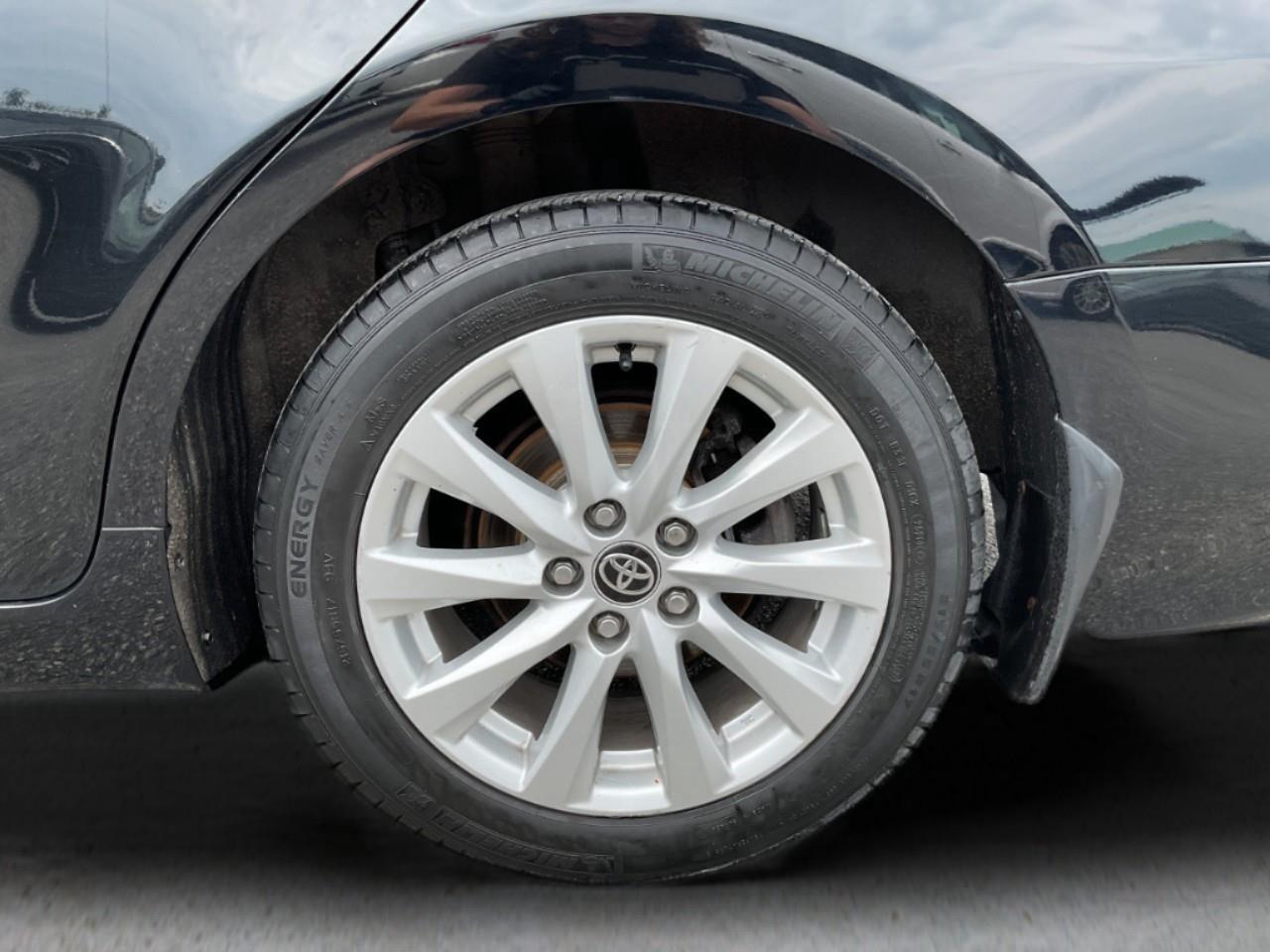 2020 Toyota Camry LE 4dr All-Wheel Drive Sedan Photo