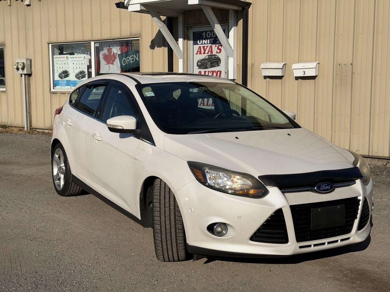 2013 Ford Focus Titanium Photo5