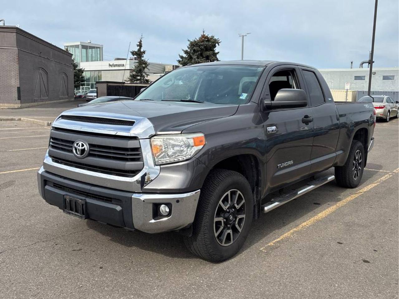 2014 Toyota Tundra SR Photo