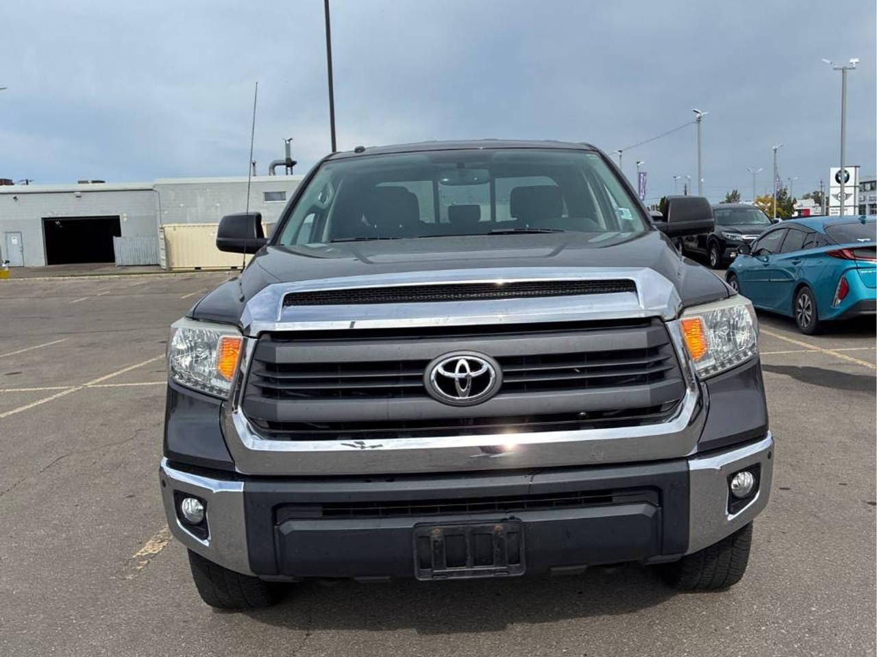 2014 Toyota Tundra SR Photo