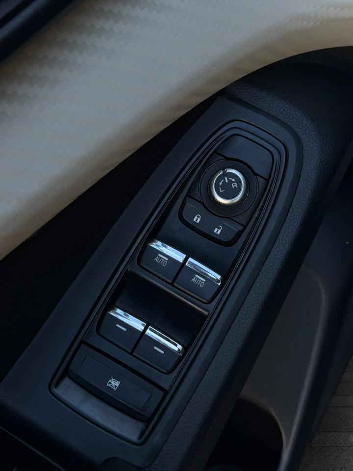 2021 Subaru ASCENT Touring Photo