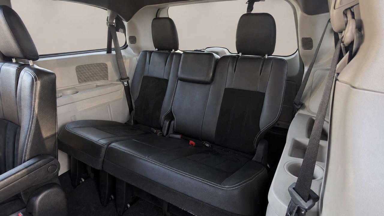 2016 Dodge Grand Caravan SXT Photo