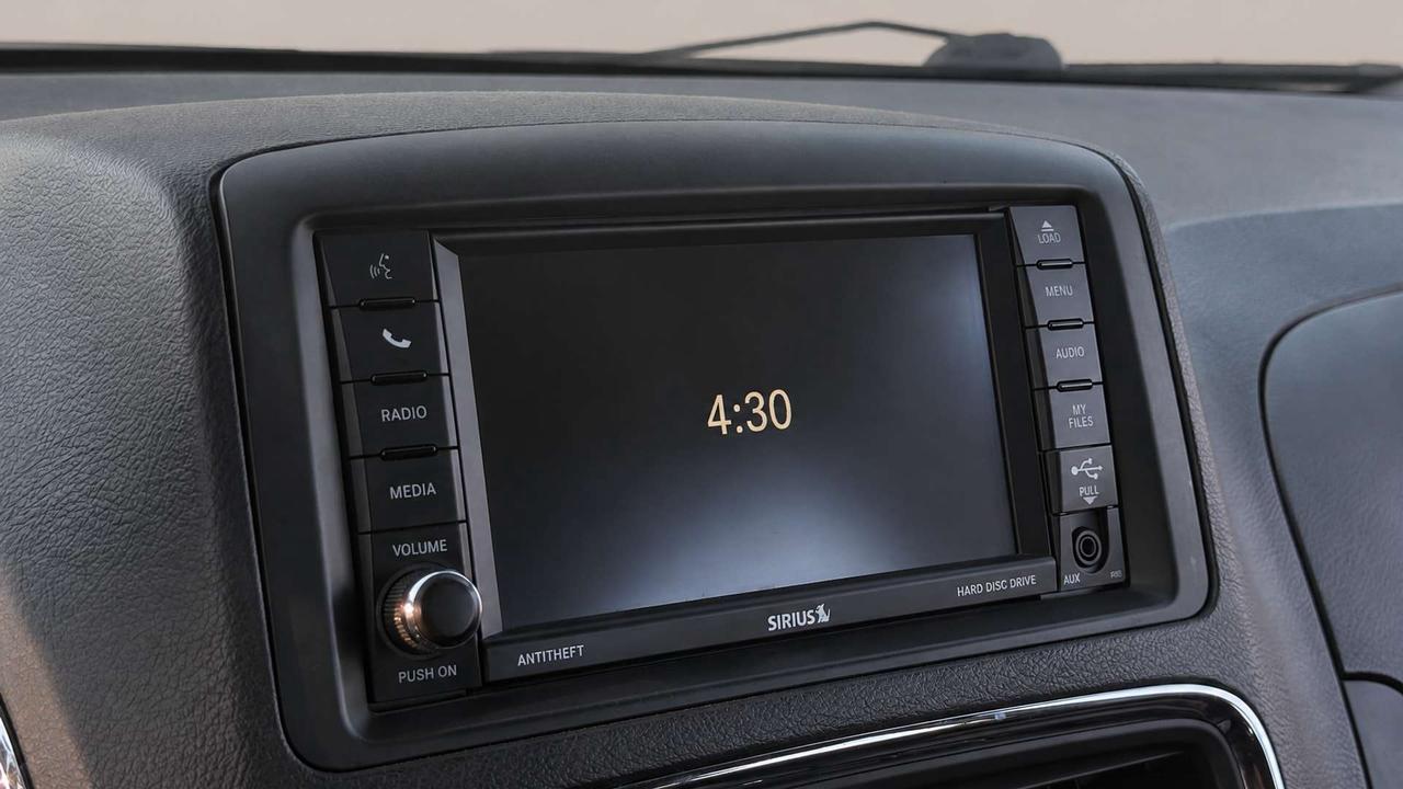 2016 Dodge Grand Caravan SXT Photo