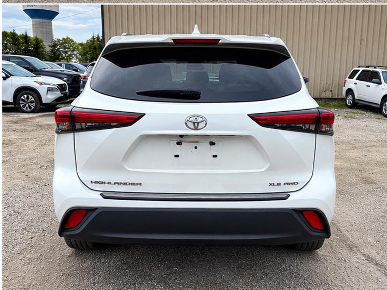 2020 Toyota Highlander XLE Photo5
