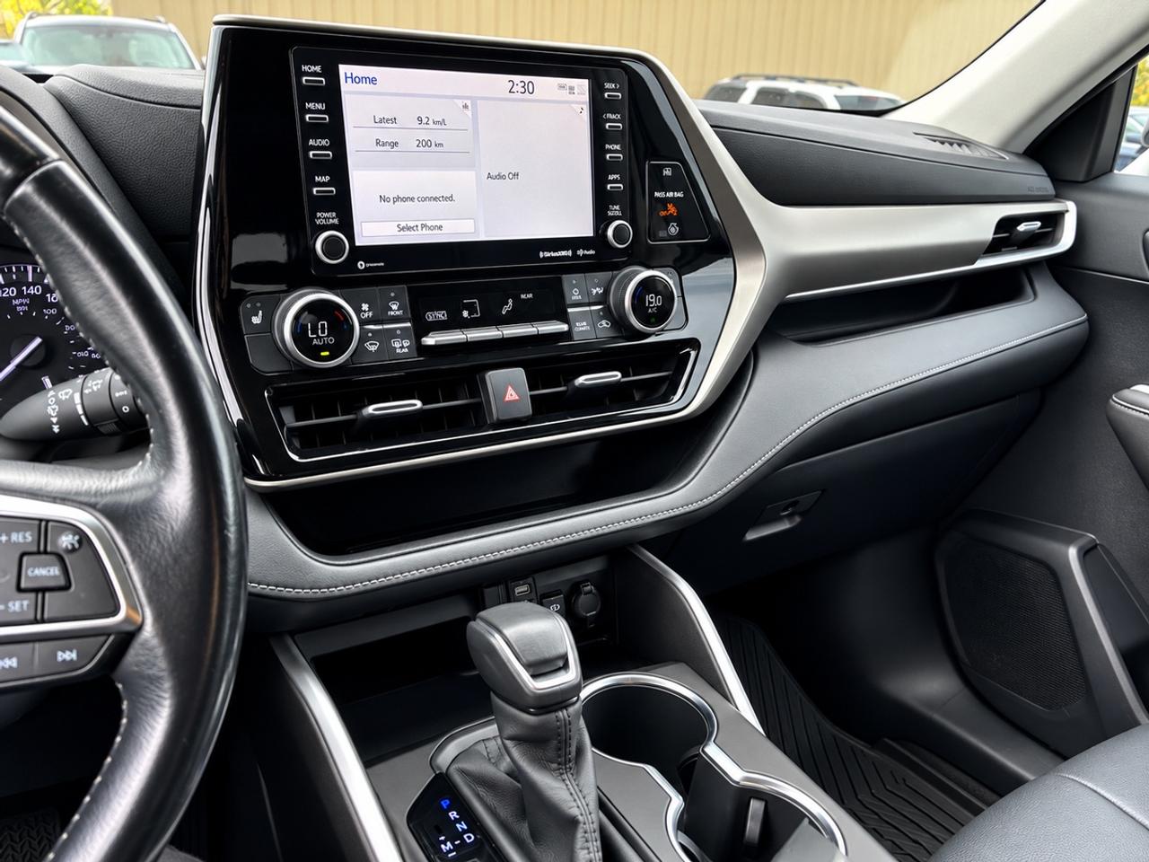 2020 Toyota Highlander XLE Photo