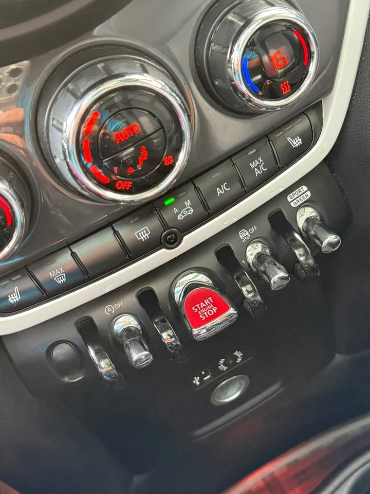 2018 MINI Countryman Cooper S Photo