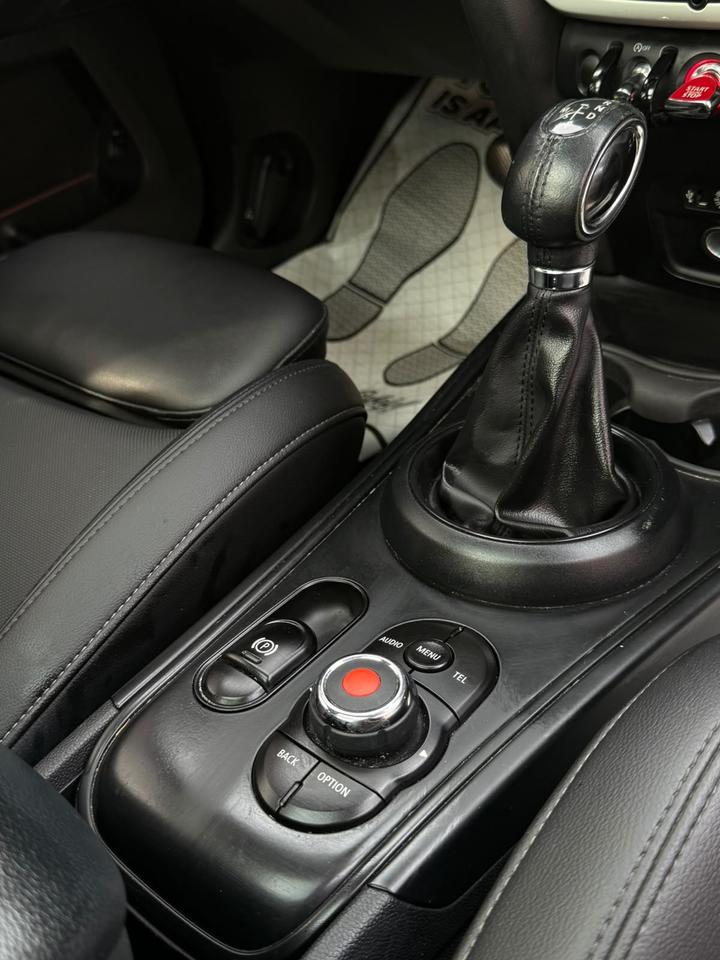 2018 MINI Countryman Cooper S Photo