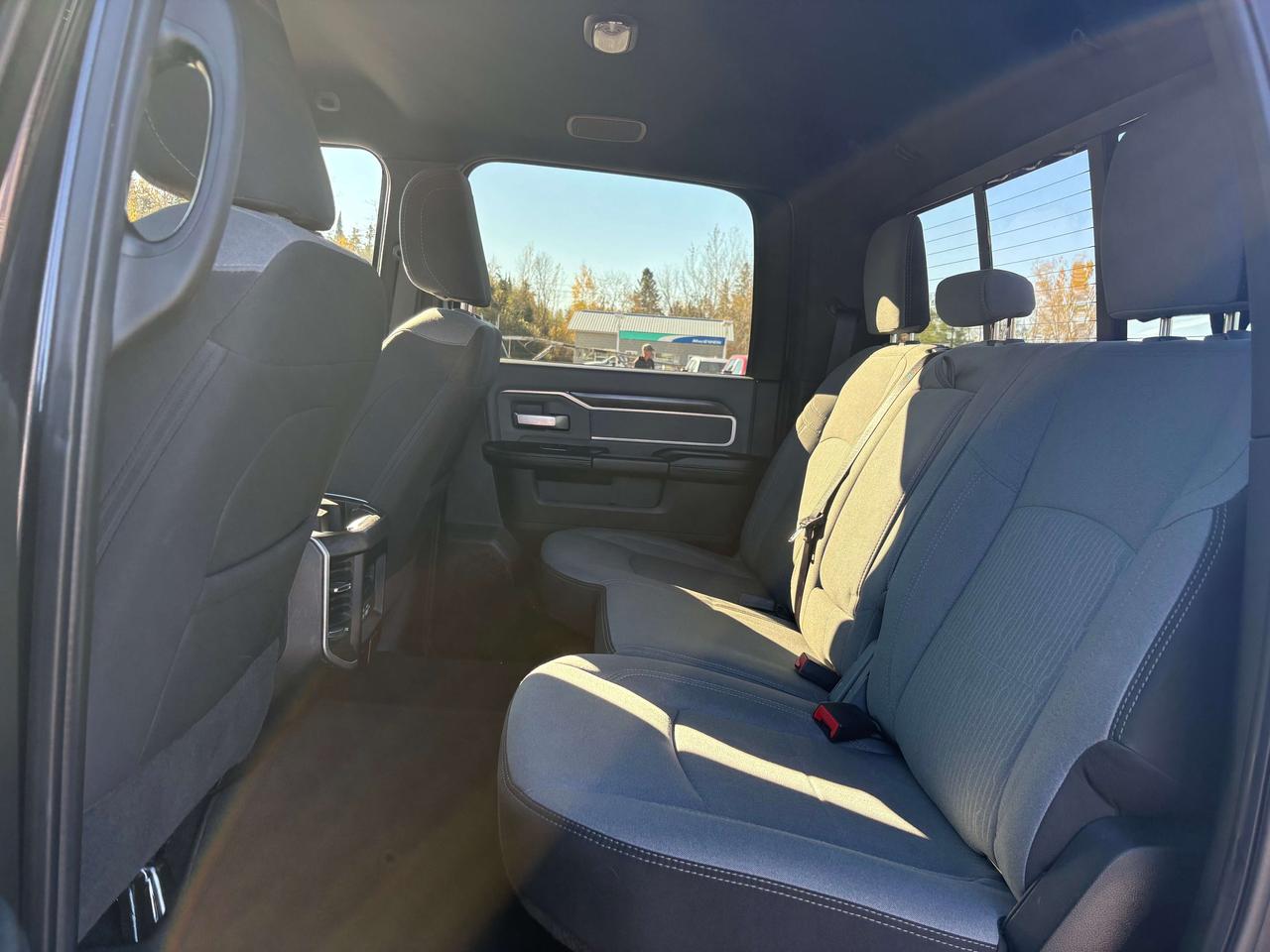 2023 RAM 2500 Big Horn - htd seat/wheel - tow pkg Photo3