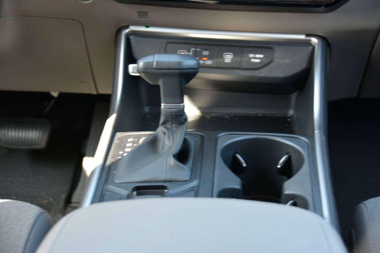 2026 Kia Carnival LX Photo