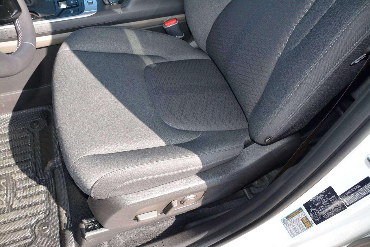 2026 Kia Carnival LX Photo