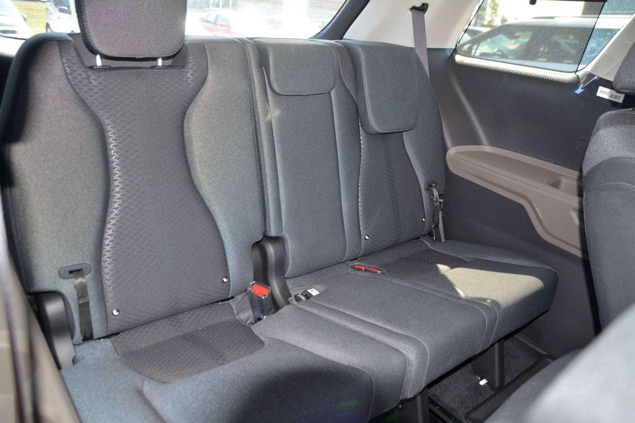 2026 Kia Carnival LX Photo