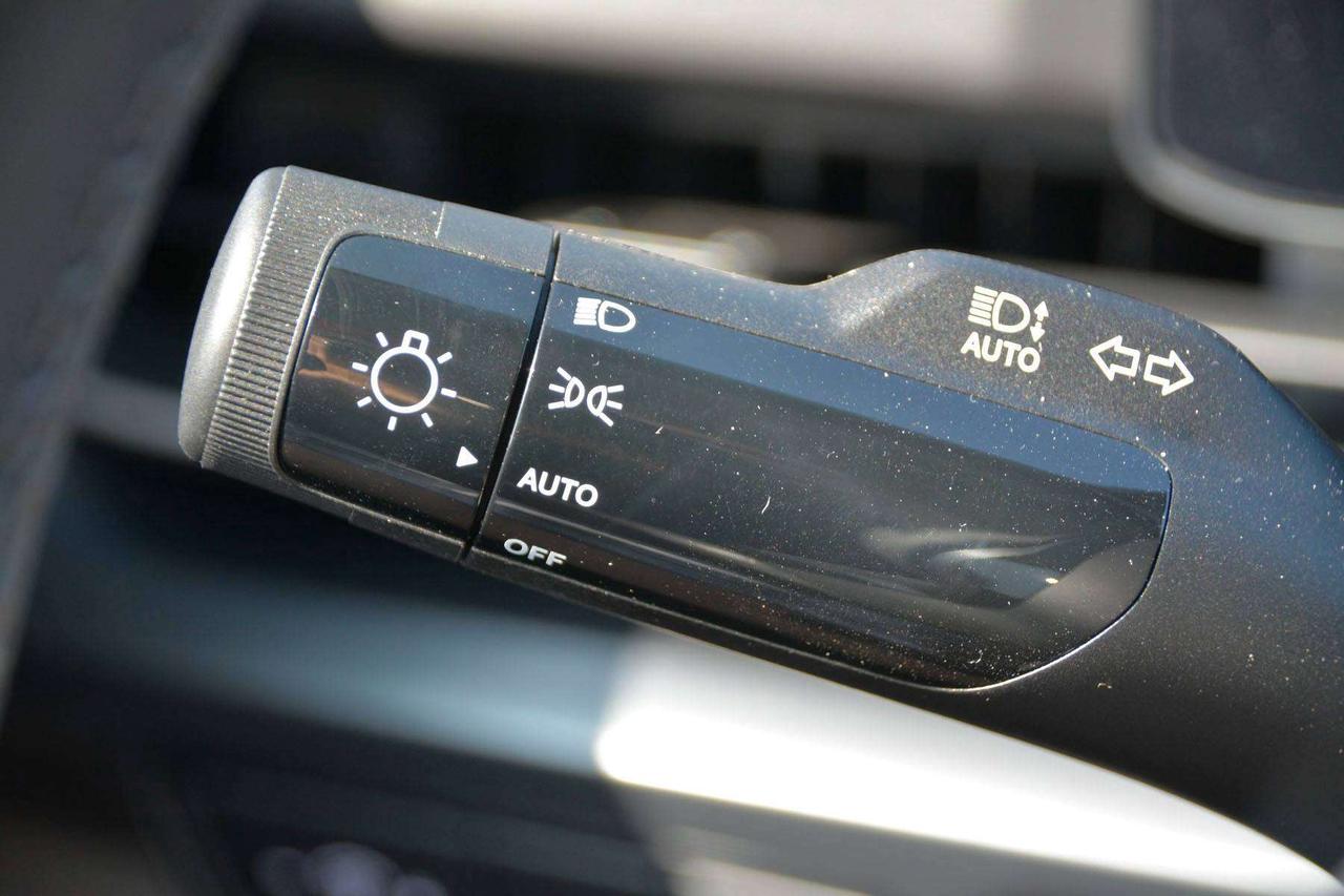 2026 Kia Carnival LX Photo