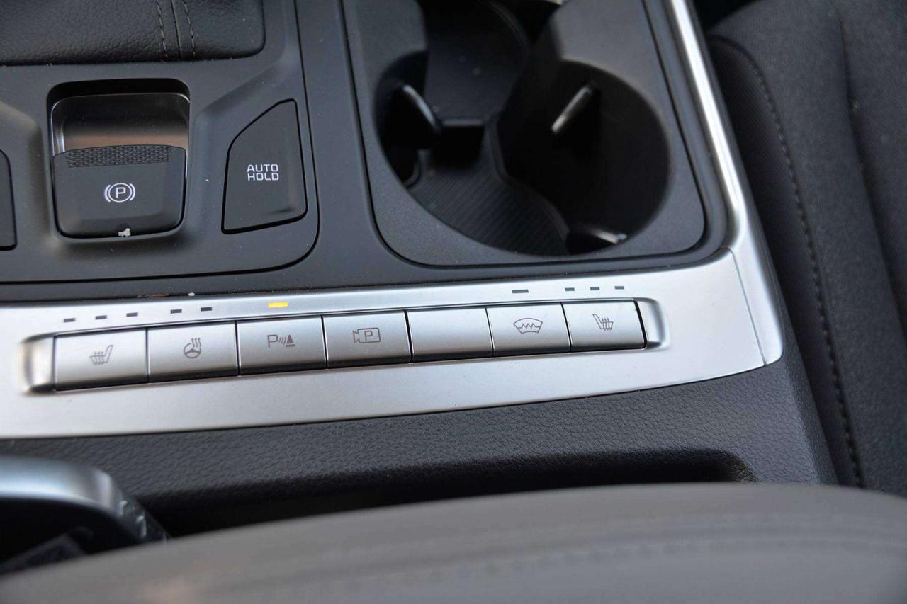 2026 Kia Carnival LX Photo