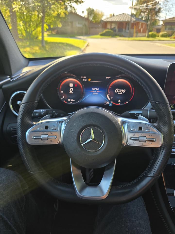 2020 Mercedes-Benz GLC 300 4MATIC Photo