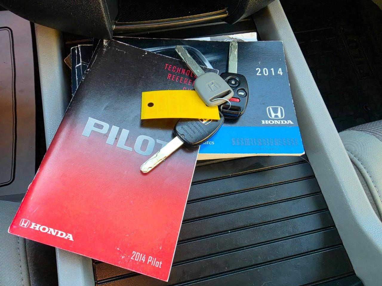 2014 Honda Pilot 4WD EX Photo