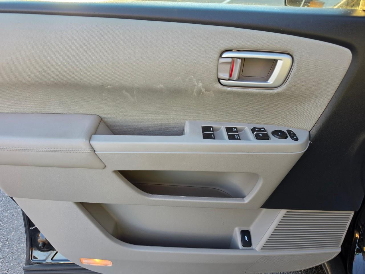 2014 Honda Pilot 4WD EX Photo