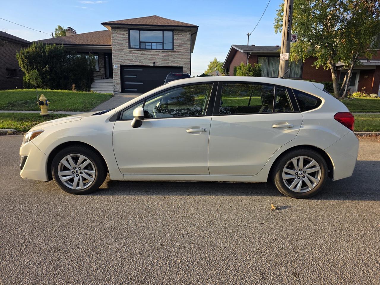 2016 Subaru Impreza 2.0i Premium Photo
