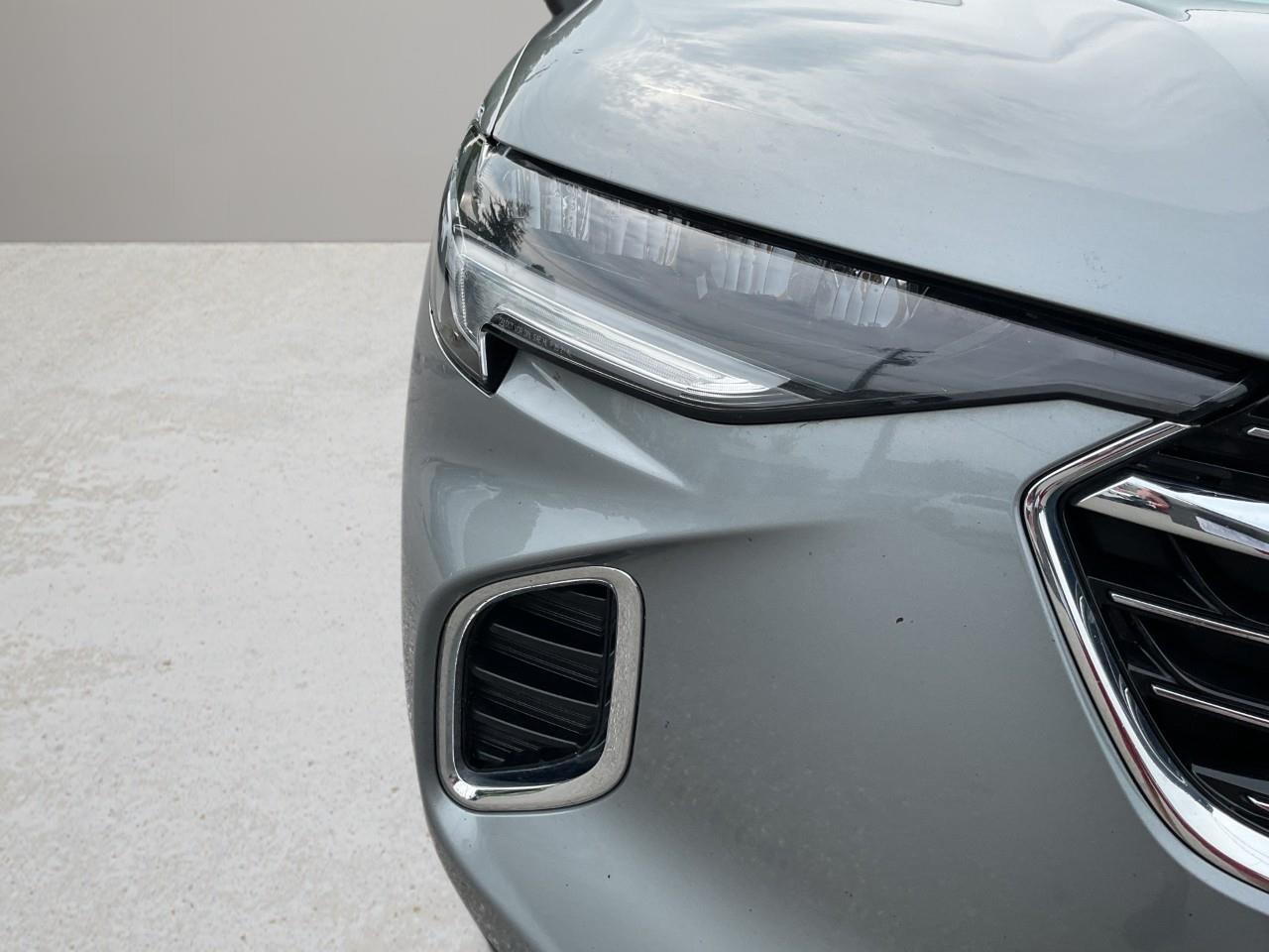2023 Buick Envision Essence All-Wheel Drive Photo