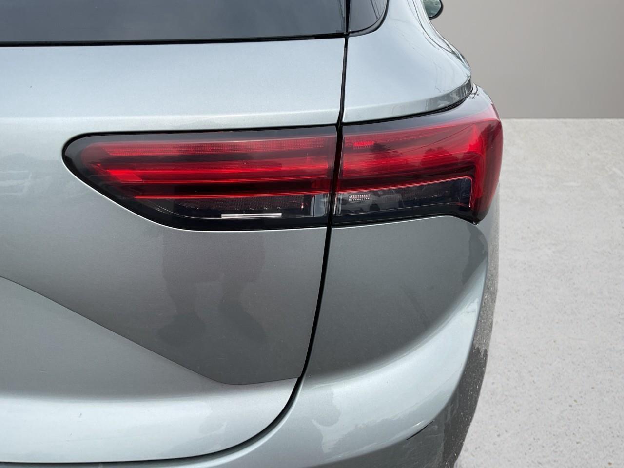 2023 Buick Envision Essence All-Wheel Drive Photo