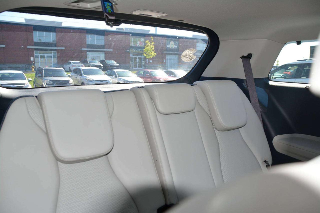 2026 Kia Carnival SX Photo