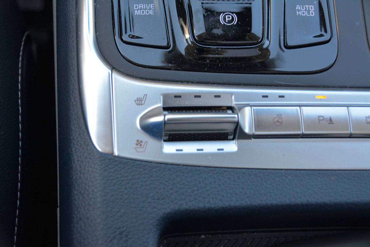 2026 Kia Carnival SX Photo