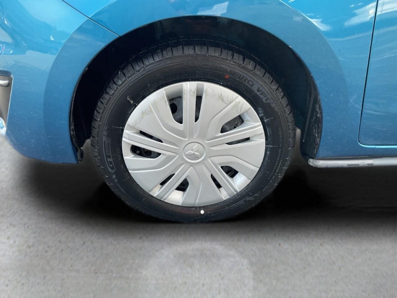 2018 Mitsubishi Mirage ES 4dr Hatchback Photo