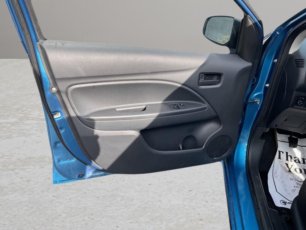 2018 Mitsubishi Mirage ES 4dr Hatchback Photo
